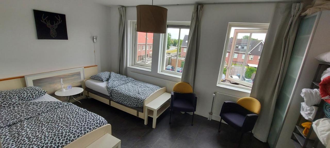 Airbnb 'Logeren Aan Het Plein' In Het Centrum Van Meppel Exterior foto